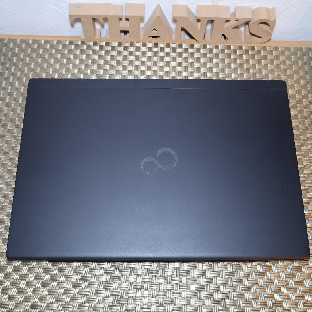 小型！Win11公式対応8世代i7/新品SSD512/メ8/無線/カメラ/FHD