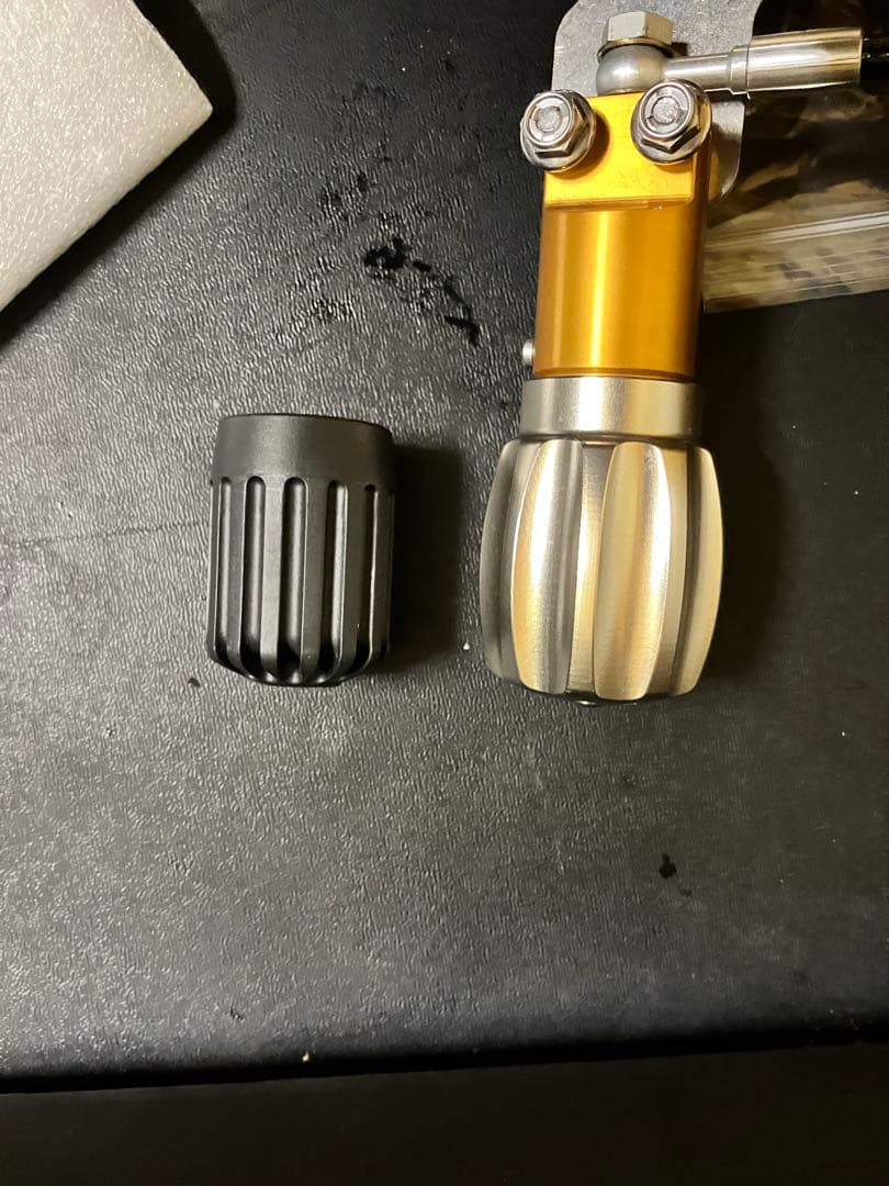 z900rs オーリンズリアサスペンション