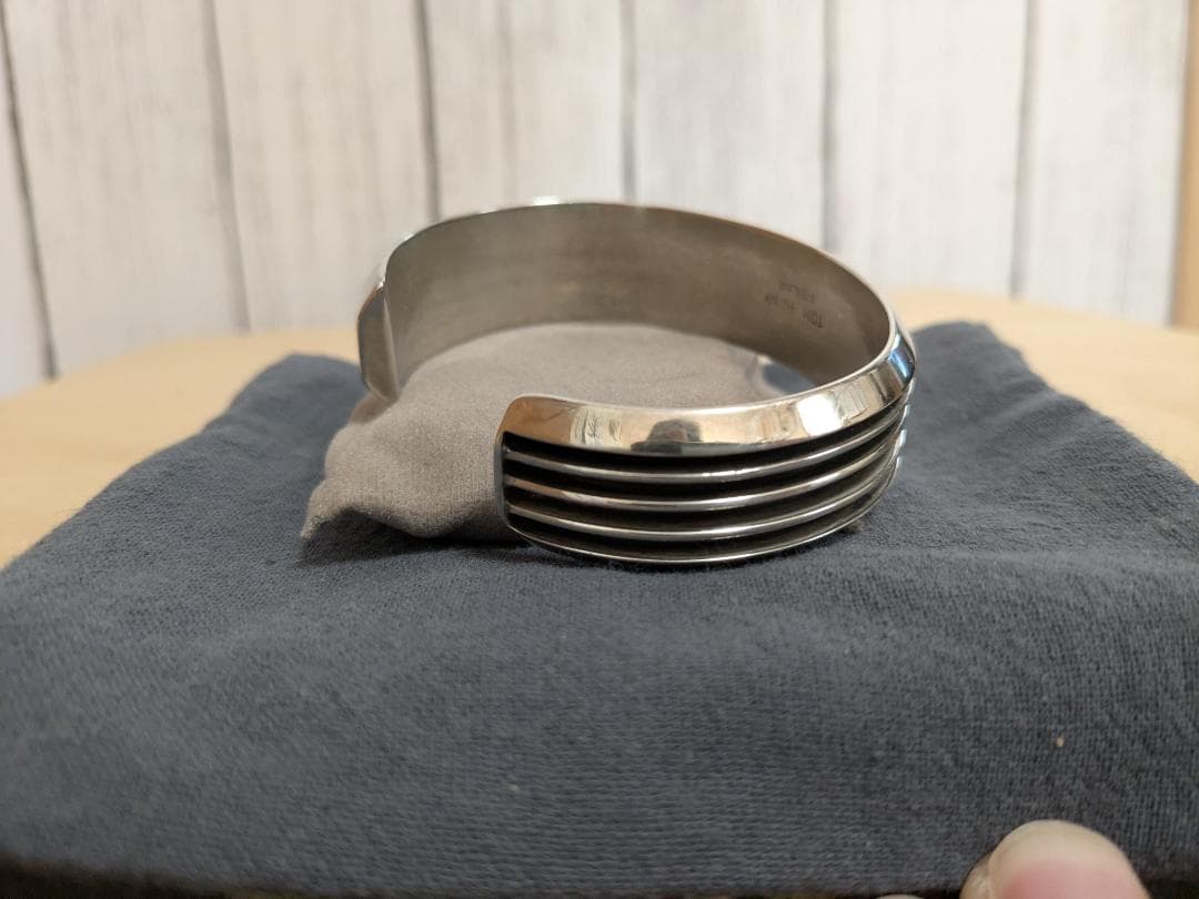 TOM HAWK トムホーク ラインバングル シルバー バングル 4ライン