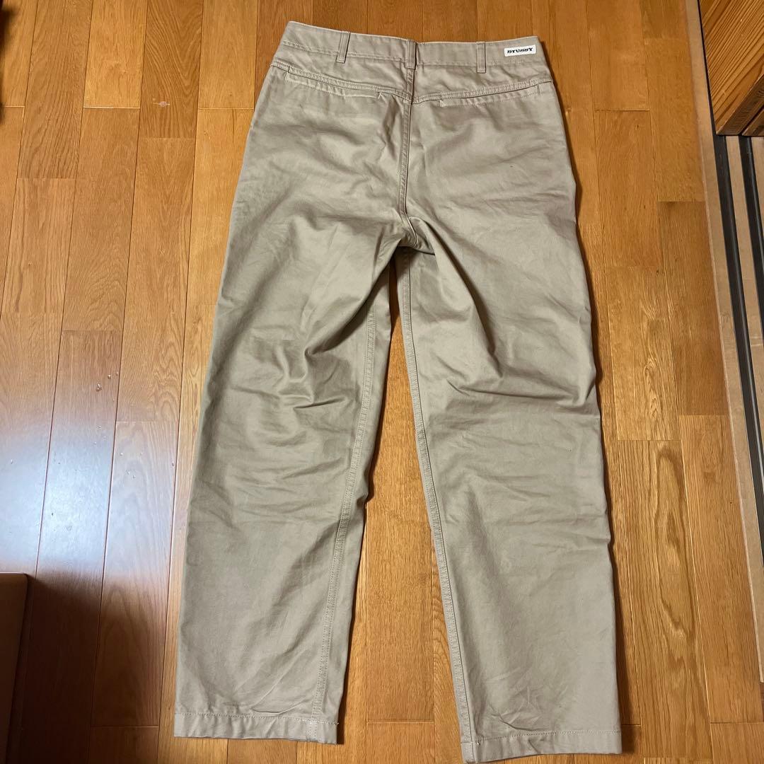 stussyベージュチノパン