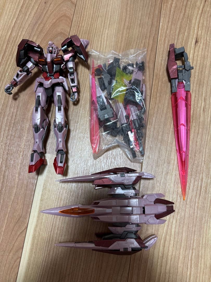 MG トランザムライザー、V2ガンダム、光の翼セット