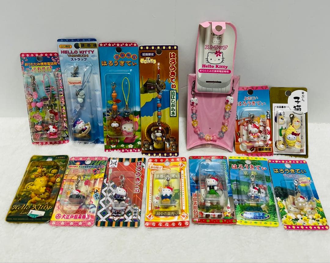 ハローキティ　根付け　ストラップ　まとめ売り　95点以上