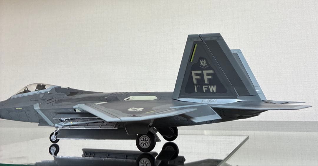 F-22ラプター1/48