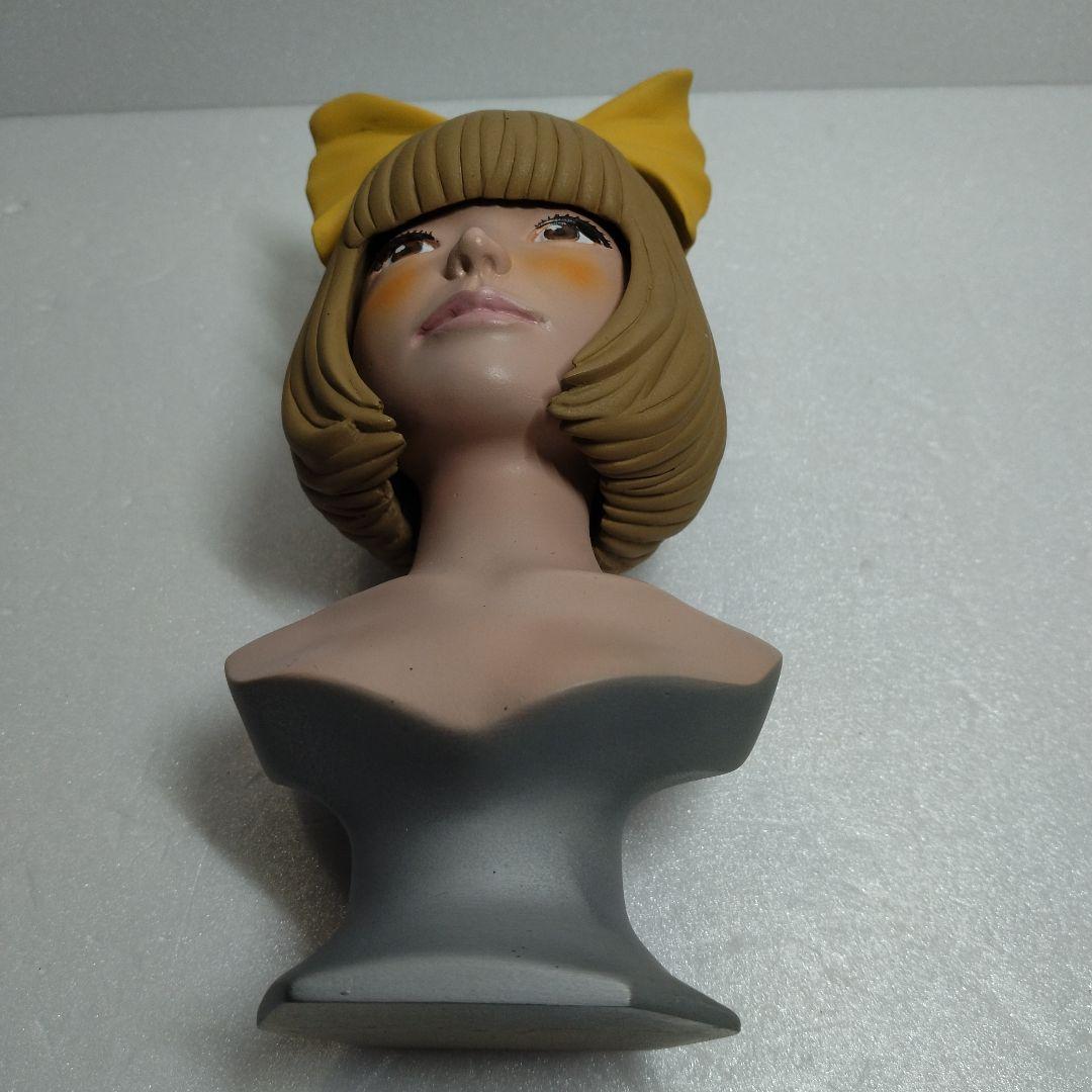 リボンを付けた女の子の胸像　ガレージキット？