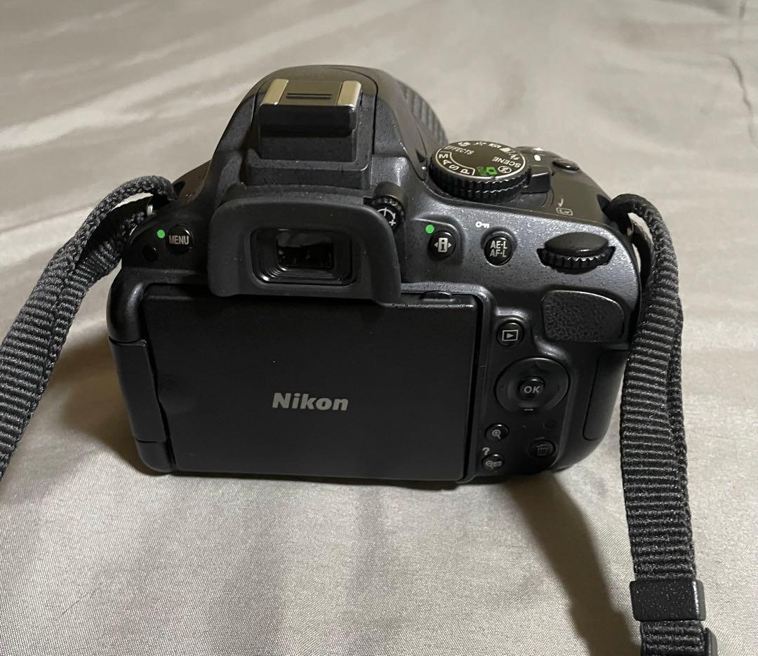 Nikon D5100 デジタル一眼レフカメラ
