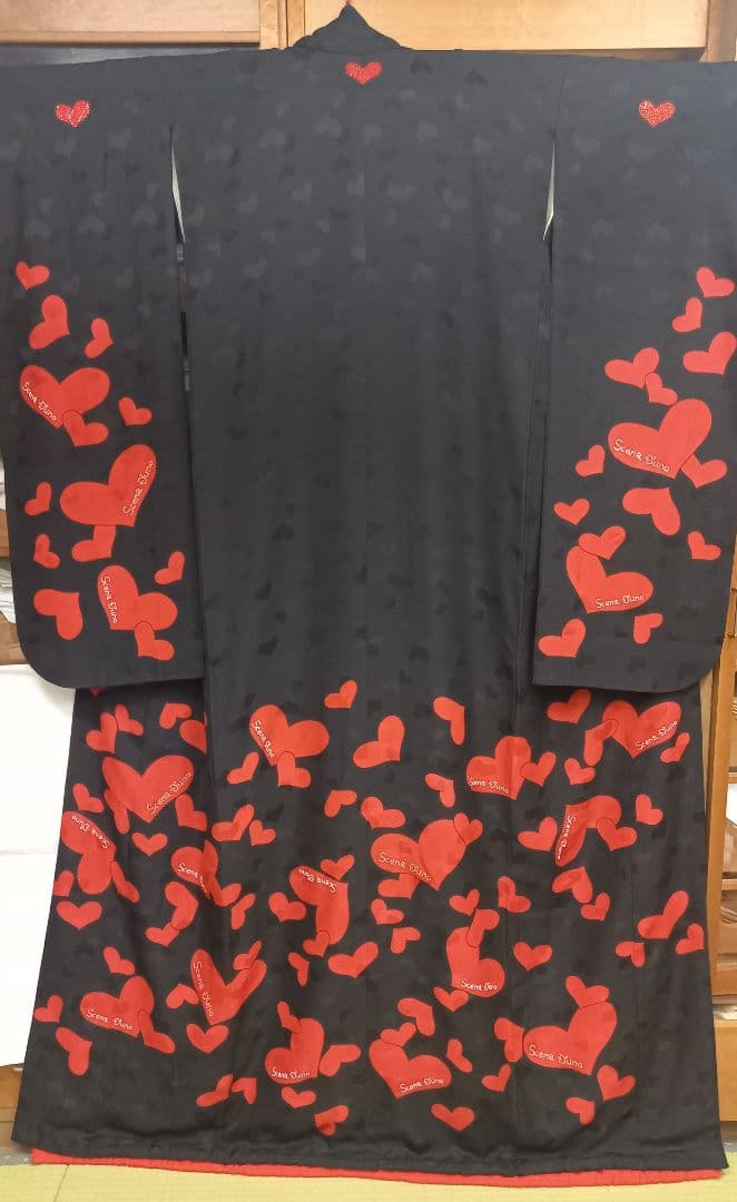 【値下げ】黒引き振袖一式　シェーナドゥーノ　神田うの　ハート柄　花嫁衣装　振袖