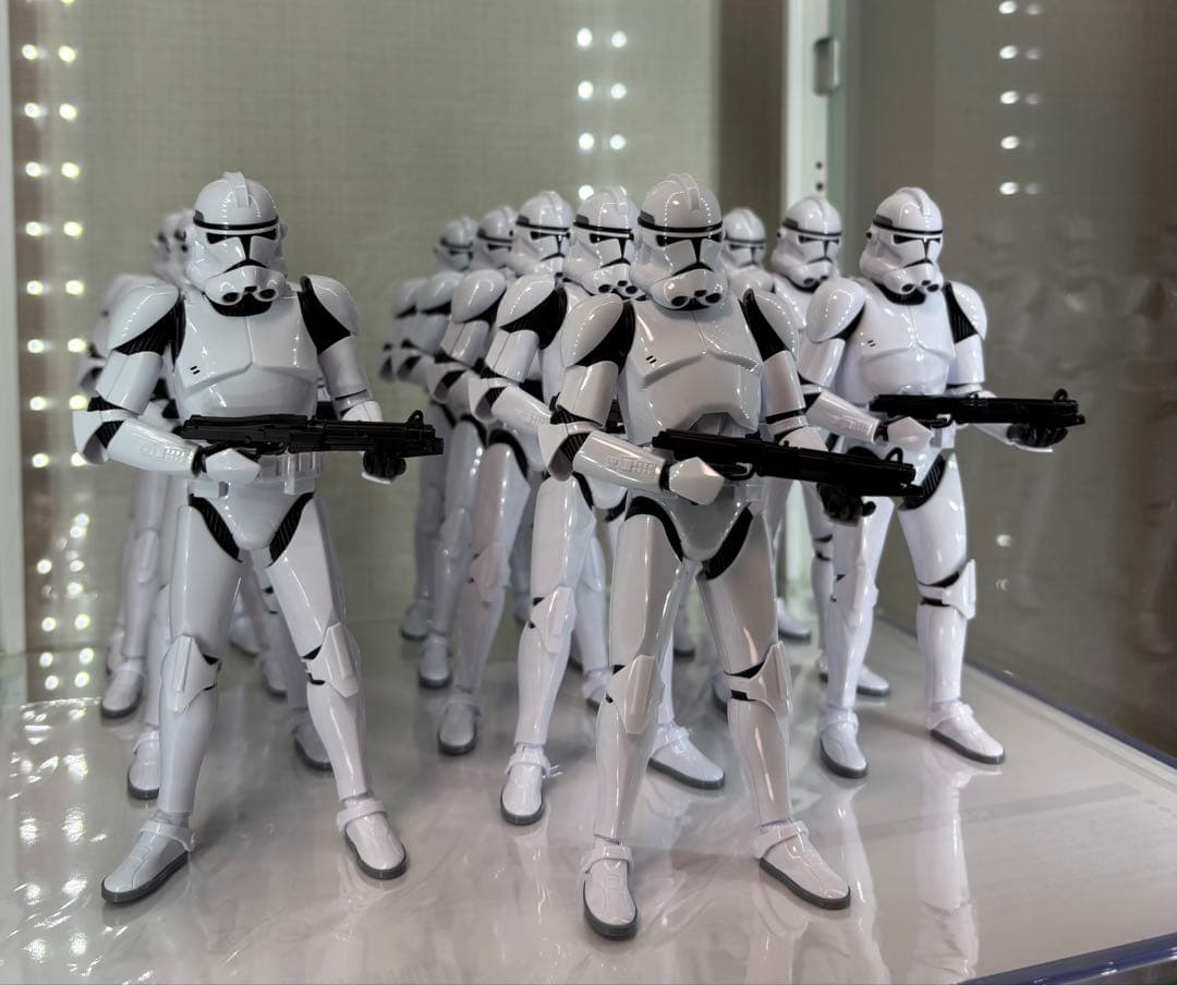クローン軍団 13体＋ストーム部隊3体 プラモセット　（組立済）【軍団増強向け】