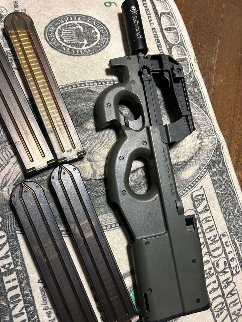 東京マルイ　P90 ジャンク