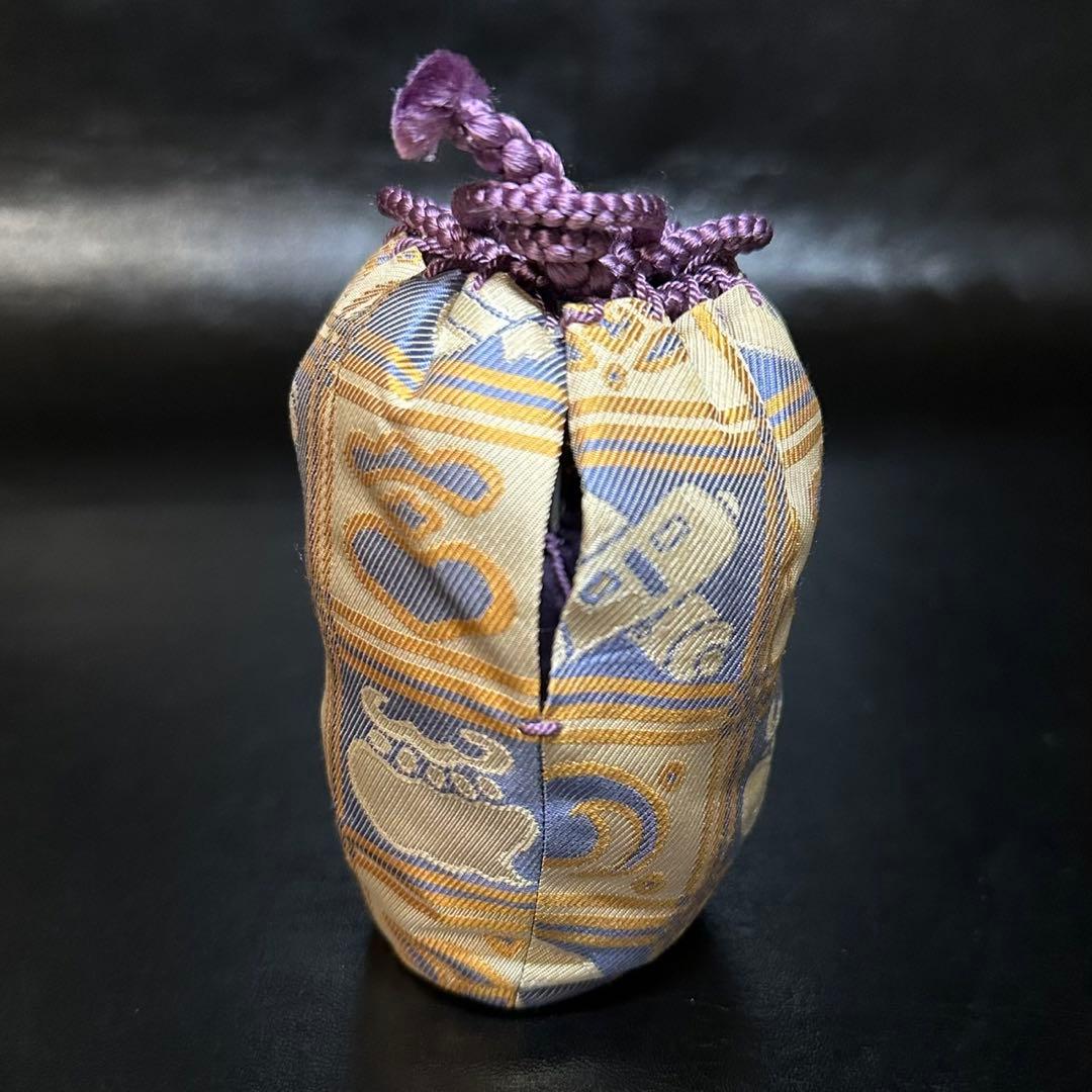 茶道具！高取焼 肩衝 茶入！石畳地 宝尽し紋！『高取 喜恵』造！共箱/仕覆/栞付