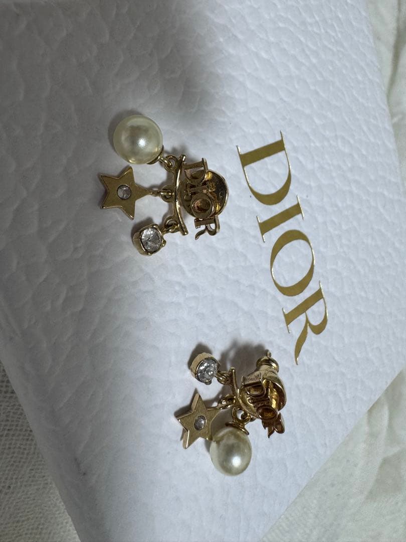 Dior ゴールド 星 パール ピアス