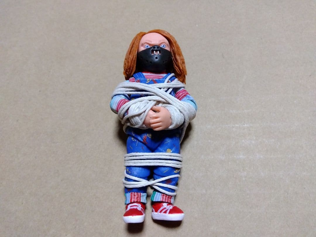 チャイルド・プレイ　チャッキー　フィギュア　ネカ　拘束