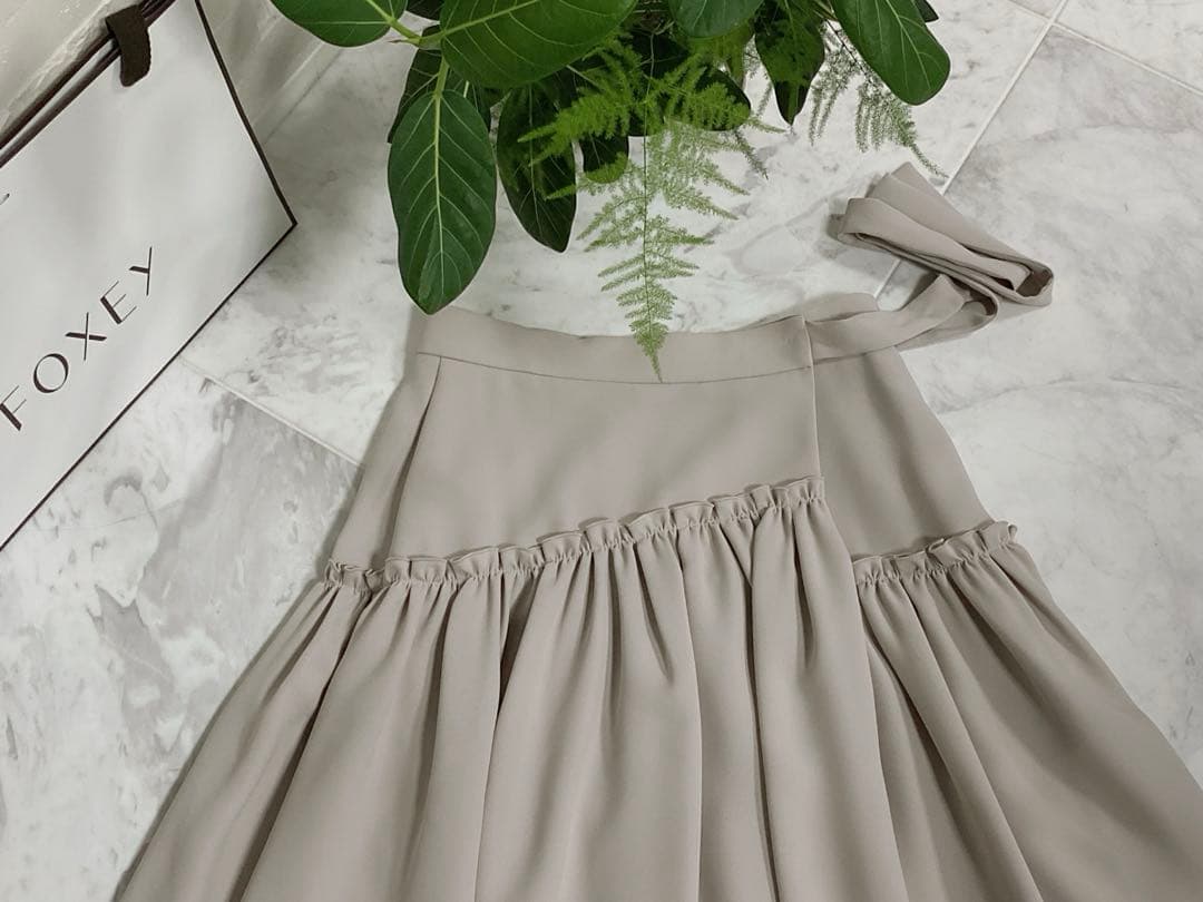 未使用★FOXEY/フォクシーギャザー切り替えスカート 38