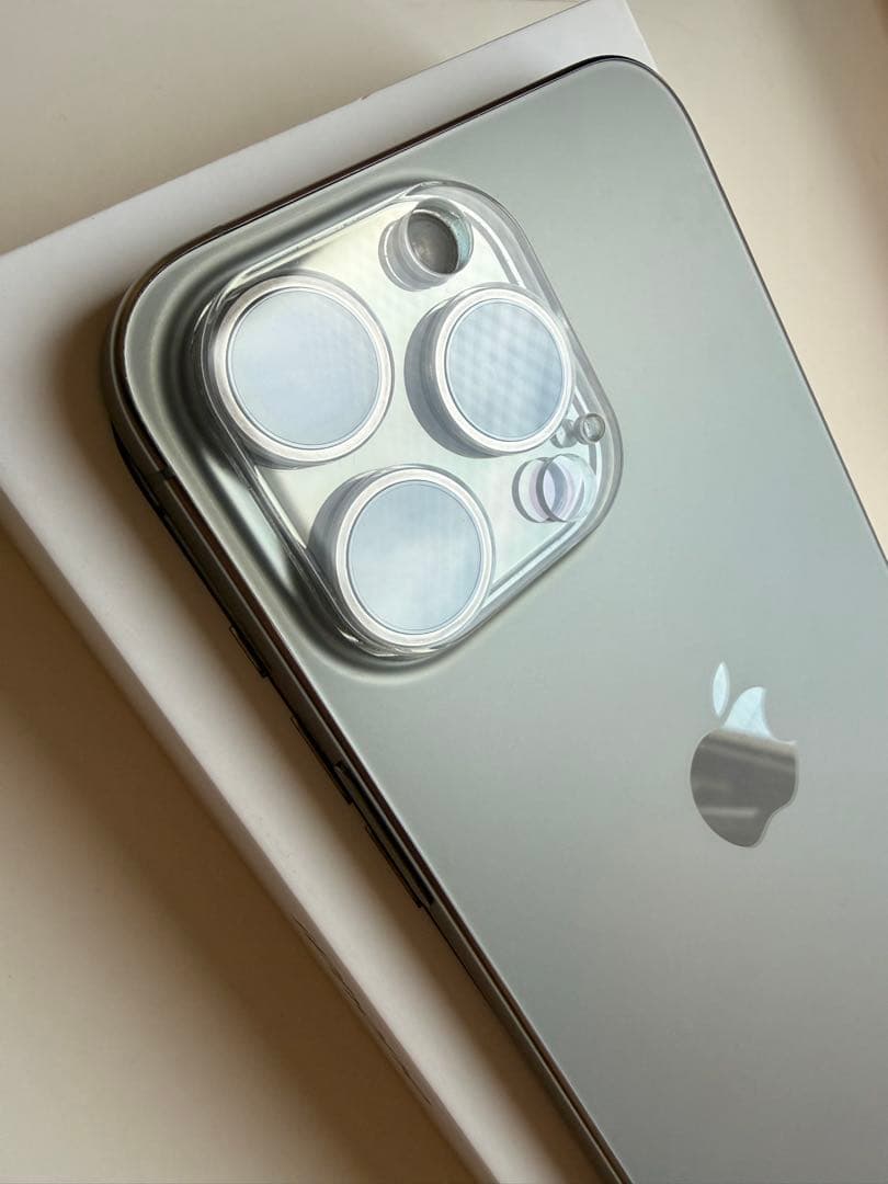 iPhone15 Pro Max 1TB ナチュラルチタニウム 海外版