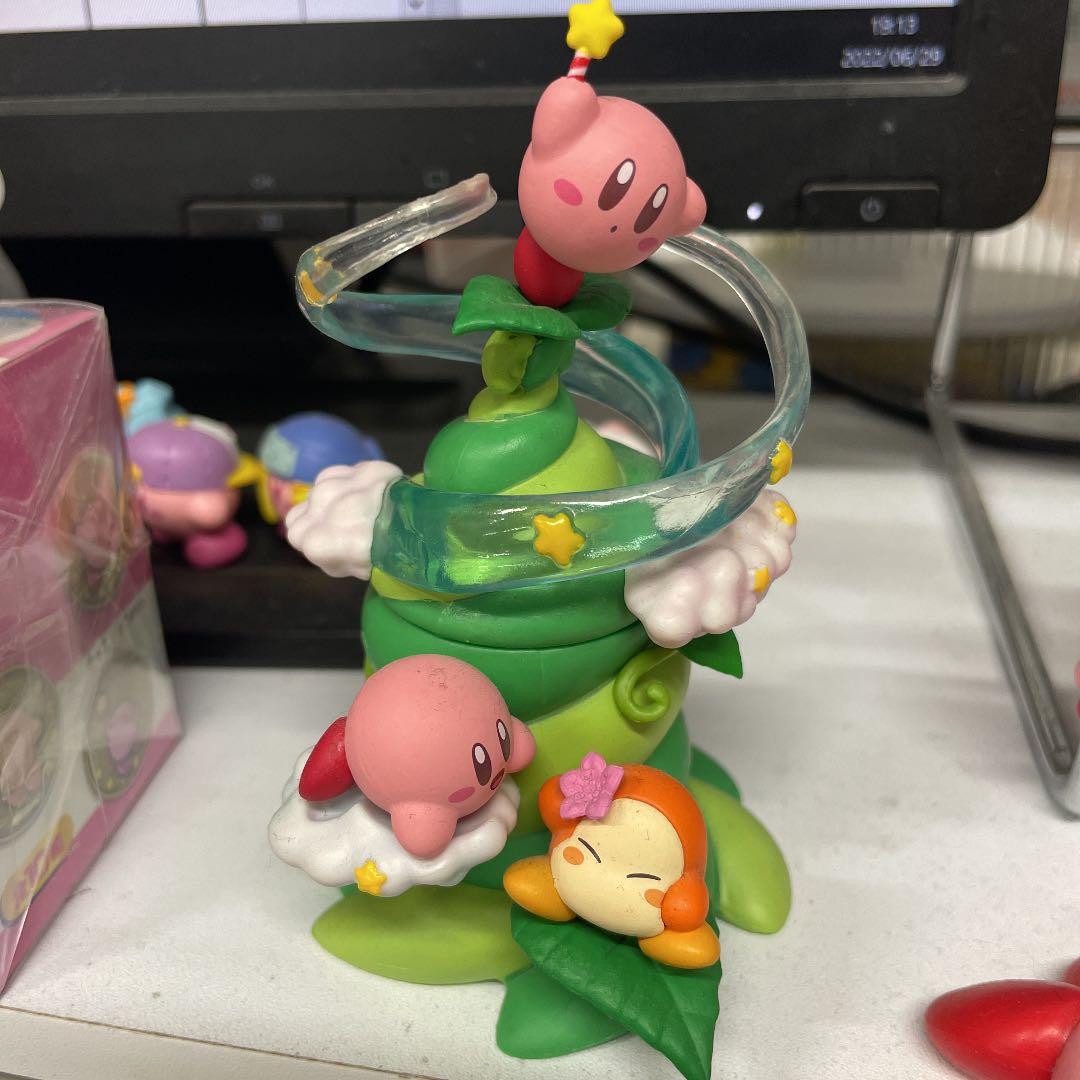 不思議の木一番上あり。　レリーフメダルコレクション未開封