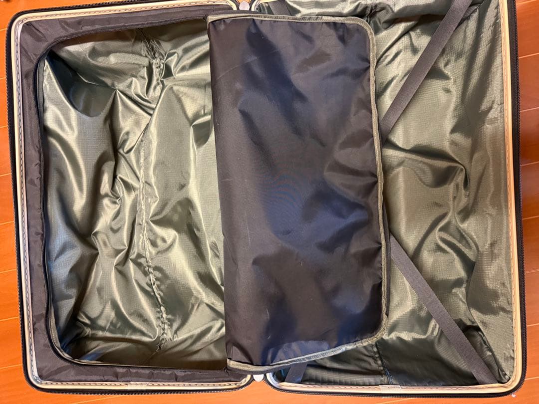 innovator コヨーテキャリーケース　スーツケース　イノベーター　茶色