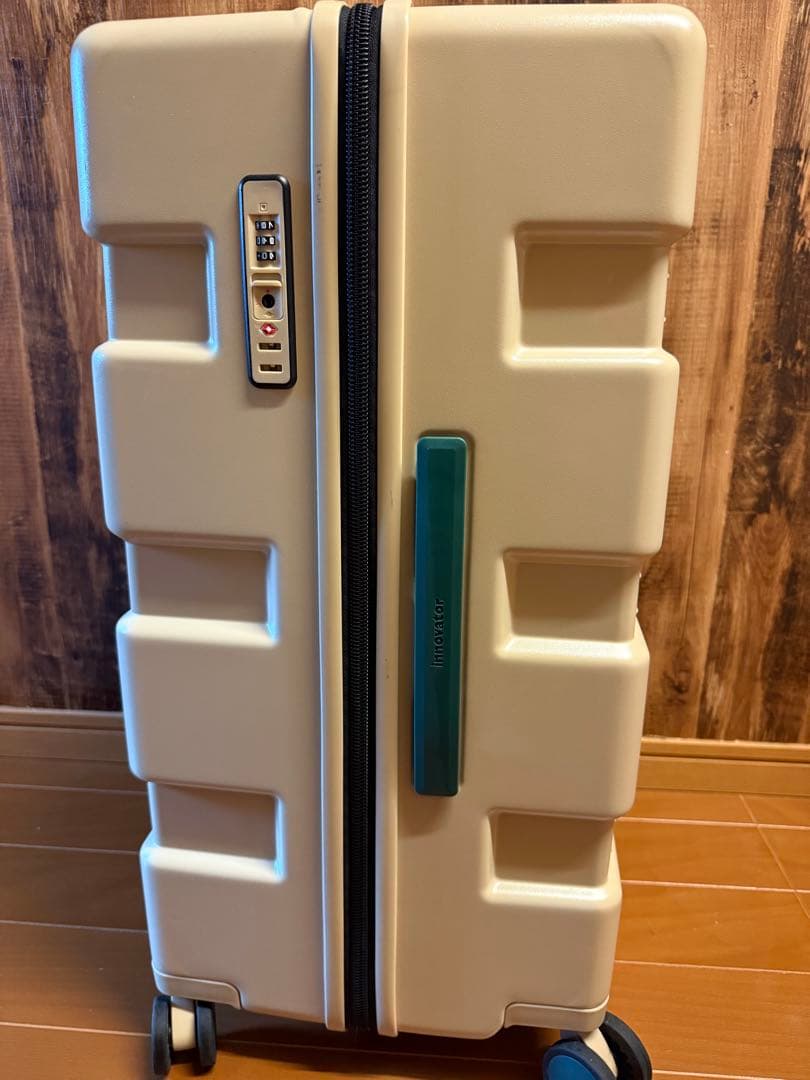 innovator コヨーテキャリーケース　スーツケース　イノベーター　茶色