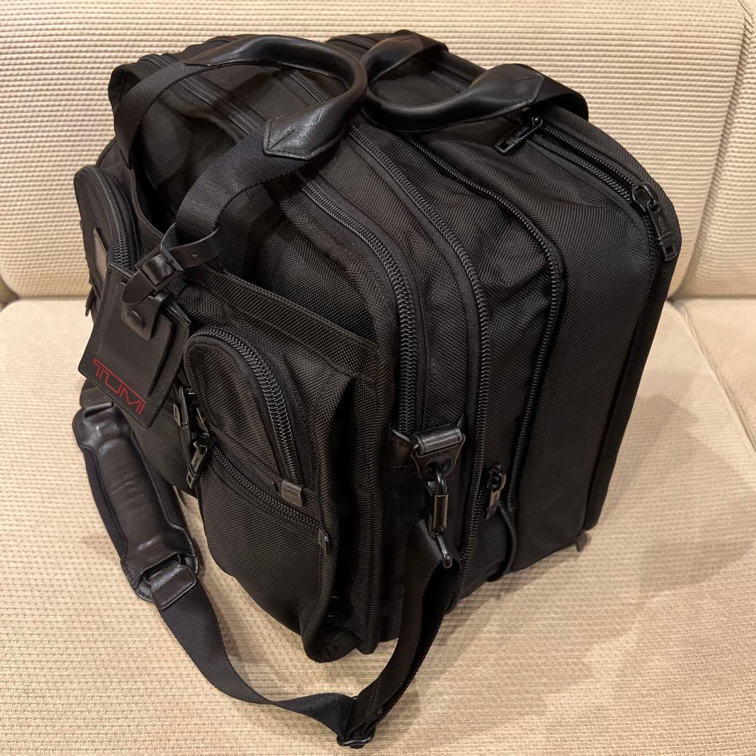 TUMI 26160DH ラージ エクスパンダブル ブリーフ 2-3泊