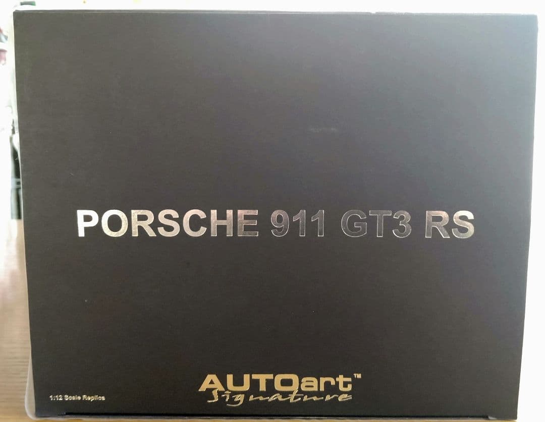 オートアート シグネチャー 1/12 ポルシェ 911 (997) GT3 RS