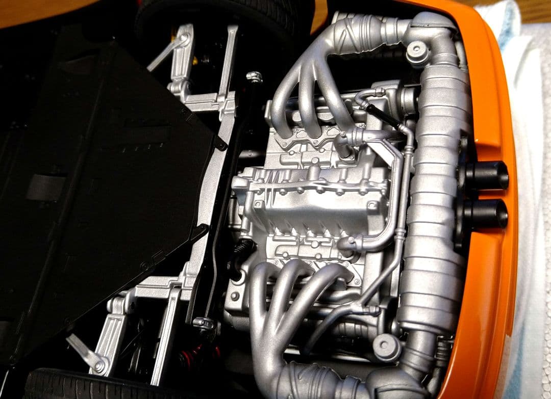 オートアート シグネチャー 1/12 ポルシェ 911 (997) GT3 RS