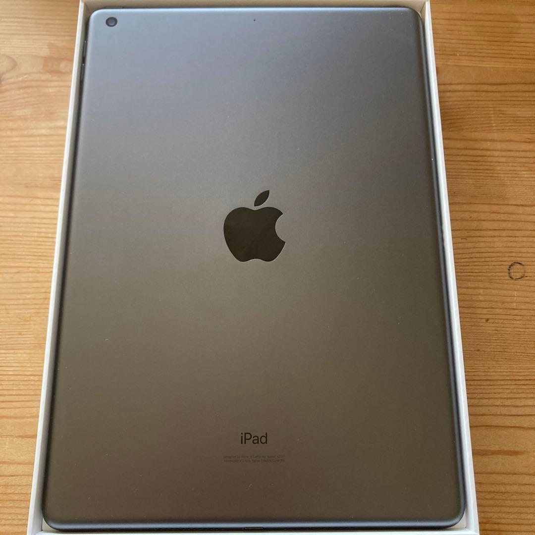 Apple iPad 第７世代wi-fi 32G 【充電ケーブルなし】