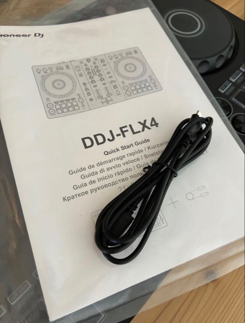 【ほぼ新品】Pioneer DJコントローラー DDJ-FLX4