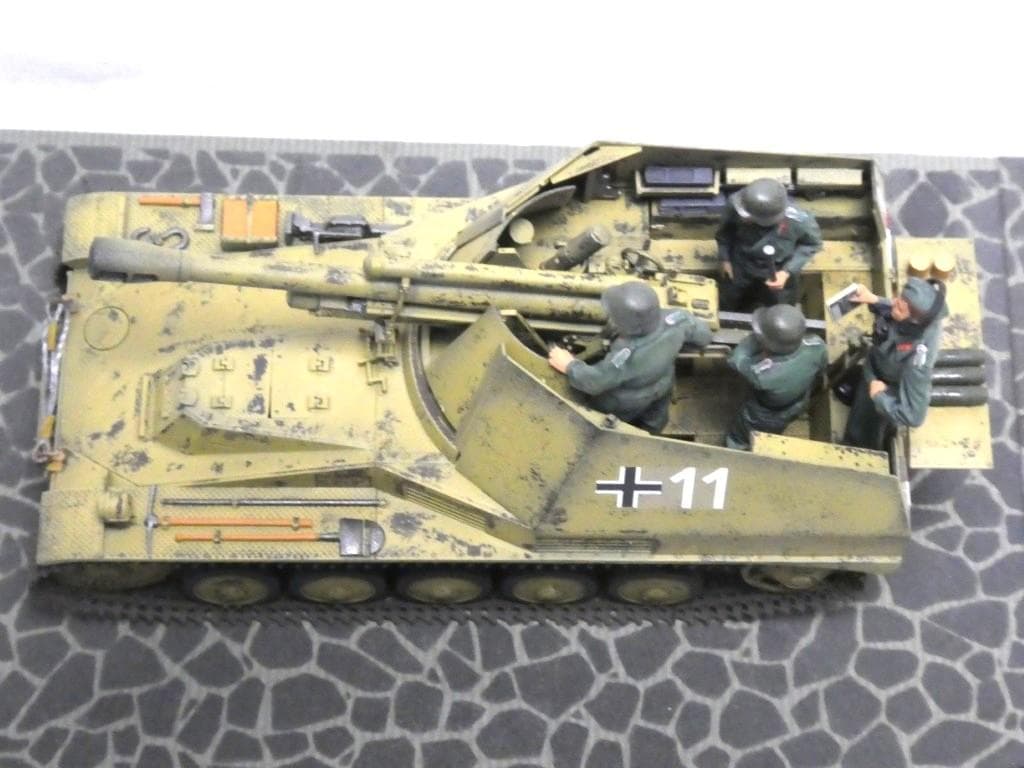 タミヤ　1/35 ドイツ自走榴弾砲 ヴェスペ　“イタリア戦線”　完成品