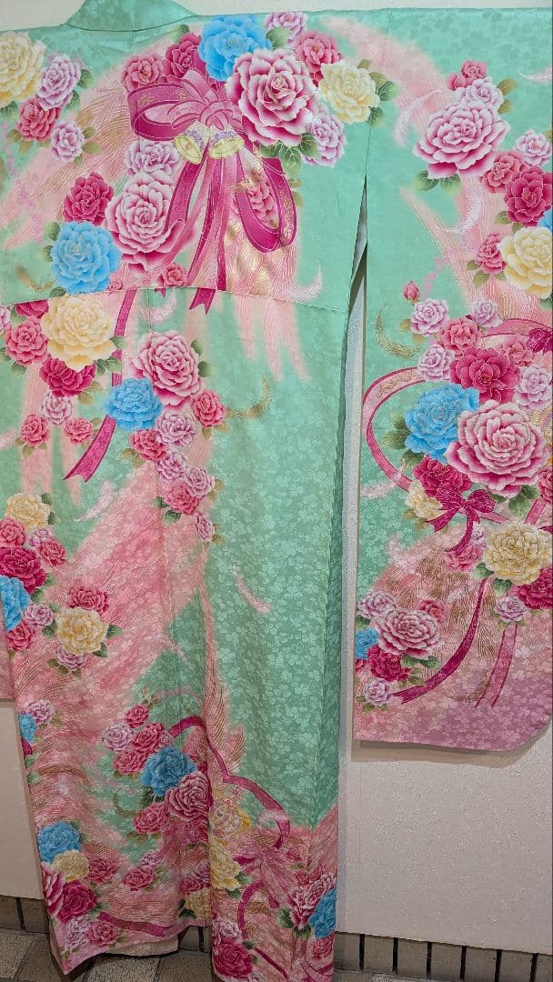 【松田聖子プロデュースブランド】振袖 ミントグリーン 花柄•Ｌサイズ