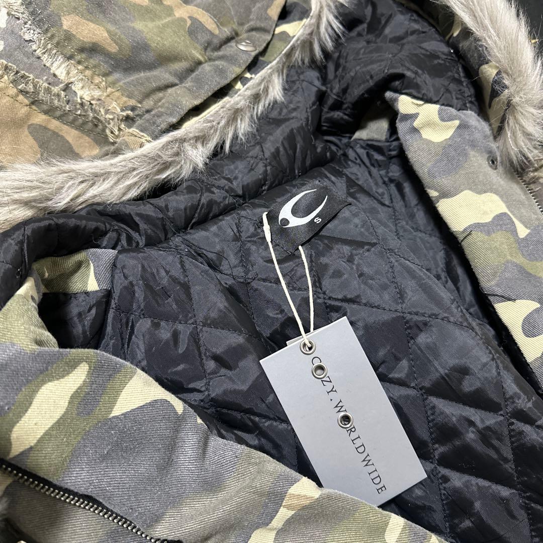 ジャケット・アウター COZY WORLDWIDE CDW Camo Bomber Jacket