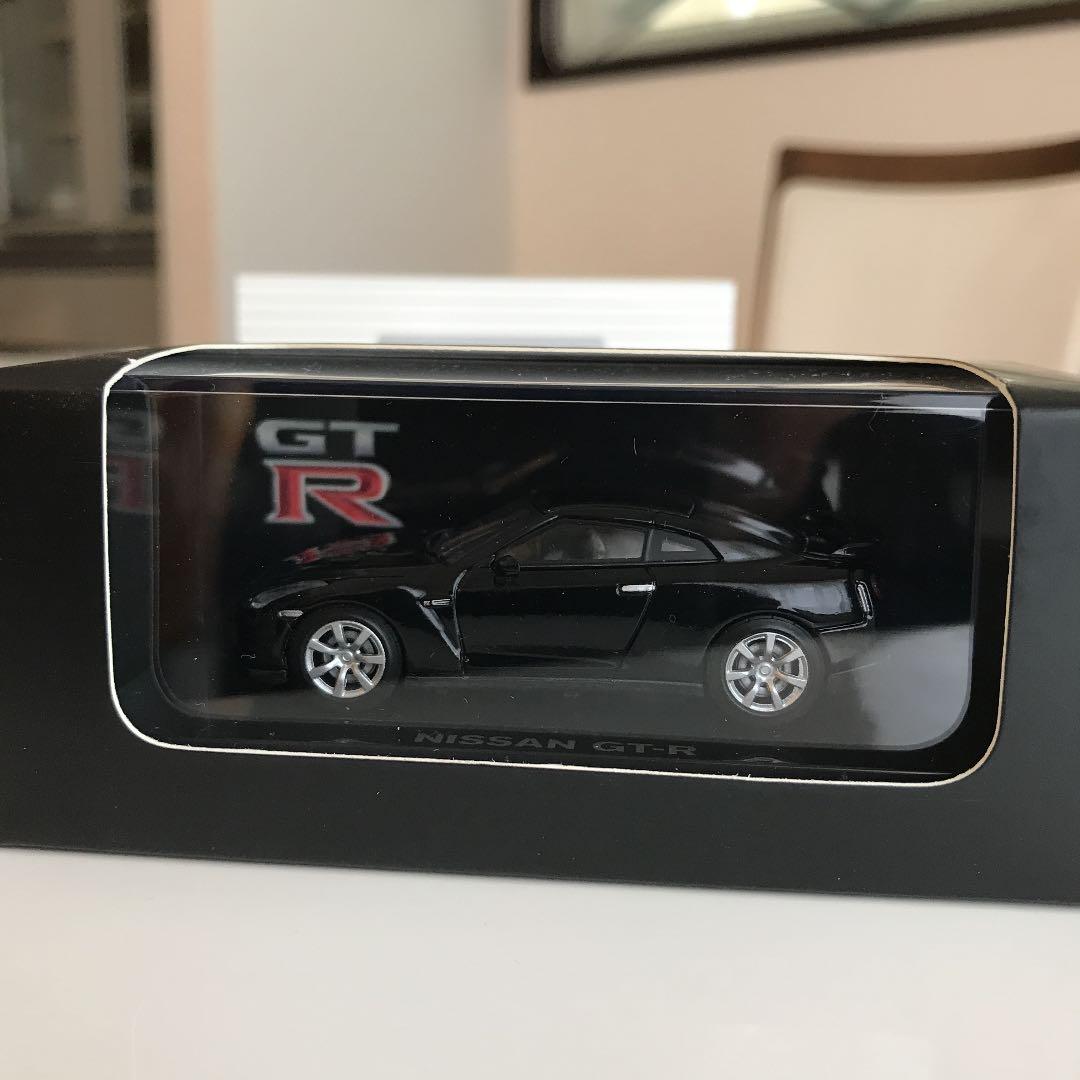 ミニカー  NISSAN  GT-R  ( R35 )