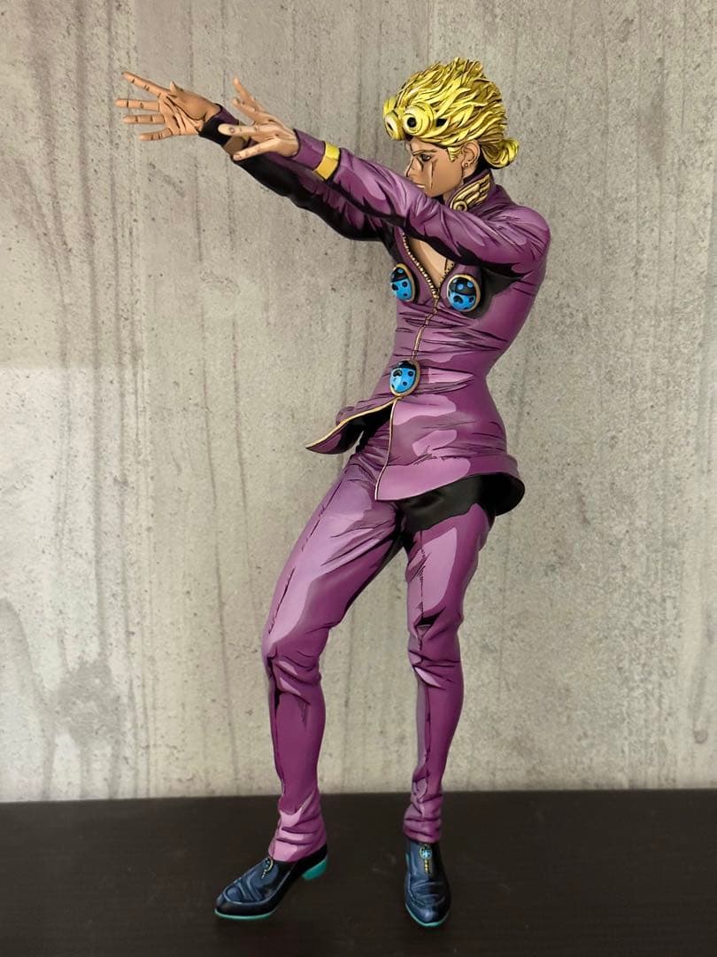 ジョジョ　ジョルノジョバーナ　フィギュア　リペイント