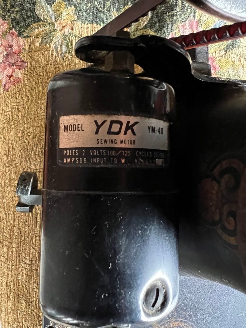 SINGER 古いミシン アンティークミシン　骨董品　インテリア　ディスプレイ