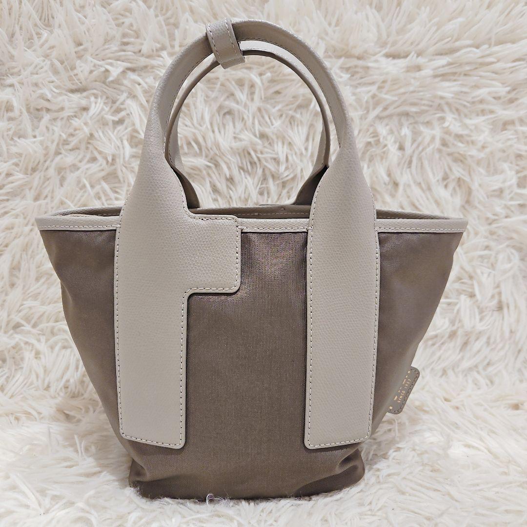 未使用級 FURLA フルラ 現行 ピューマ PIUMA ショルダーバッグ S