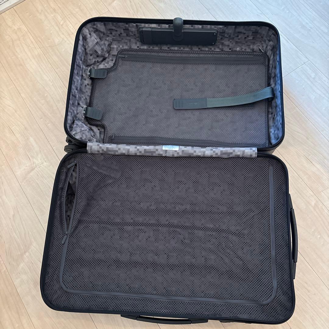 h*a様 スーツケース RIMOWA（リモワ） マットブラック 黒　63l 60