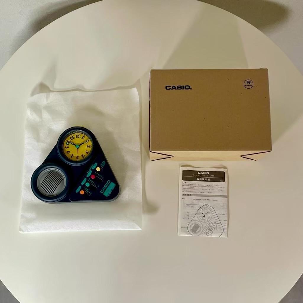 90's デッドストック CASIO カシオ 目覚まし時計 置き時計 未使用