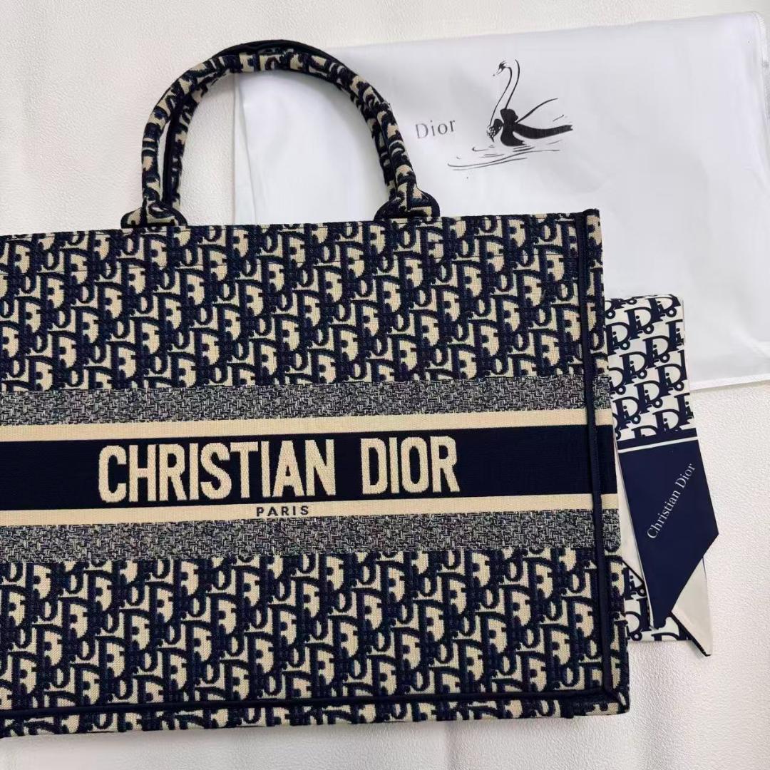 ショルダーバッグ ネイビー/ベージュ