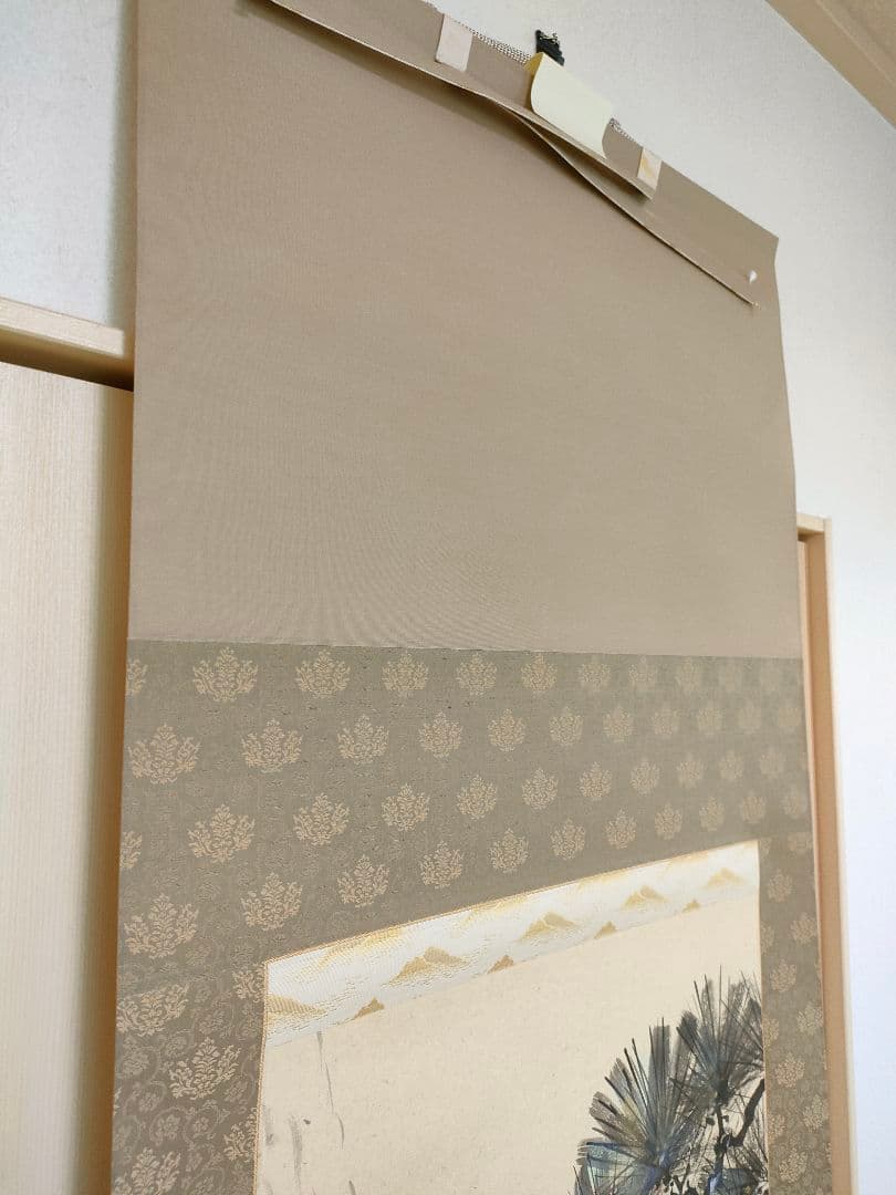 掛軸「梟図」桐山六郎（定価18万）