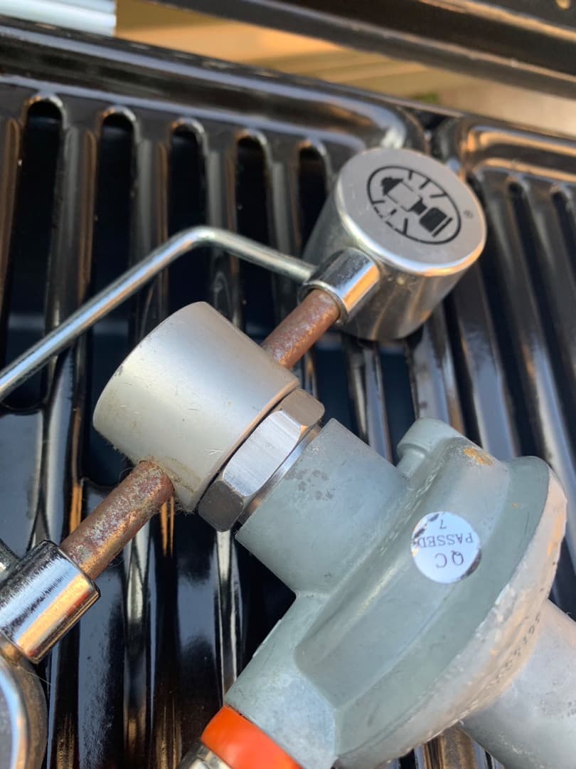 ろとColemanコールマン ロードトリップグリル LXE-J バッグ付き