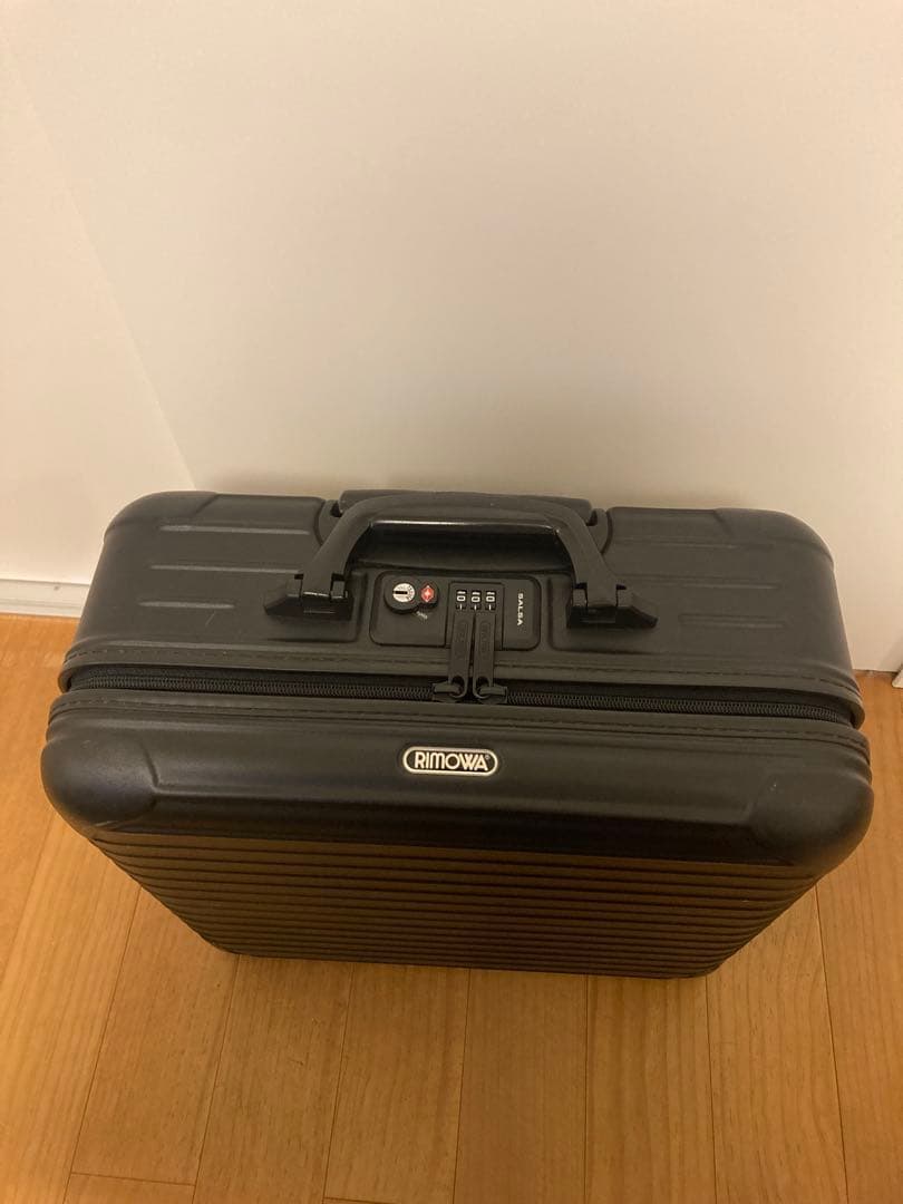 RIMOWAリモワ サルサ機内持込み23Lマットブラック2輪TSAロック