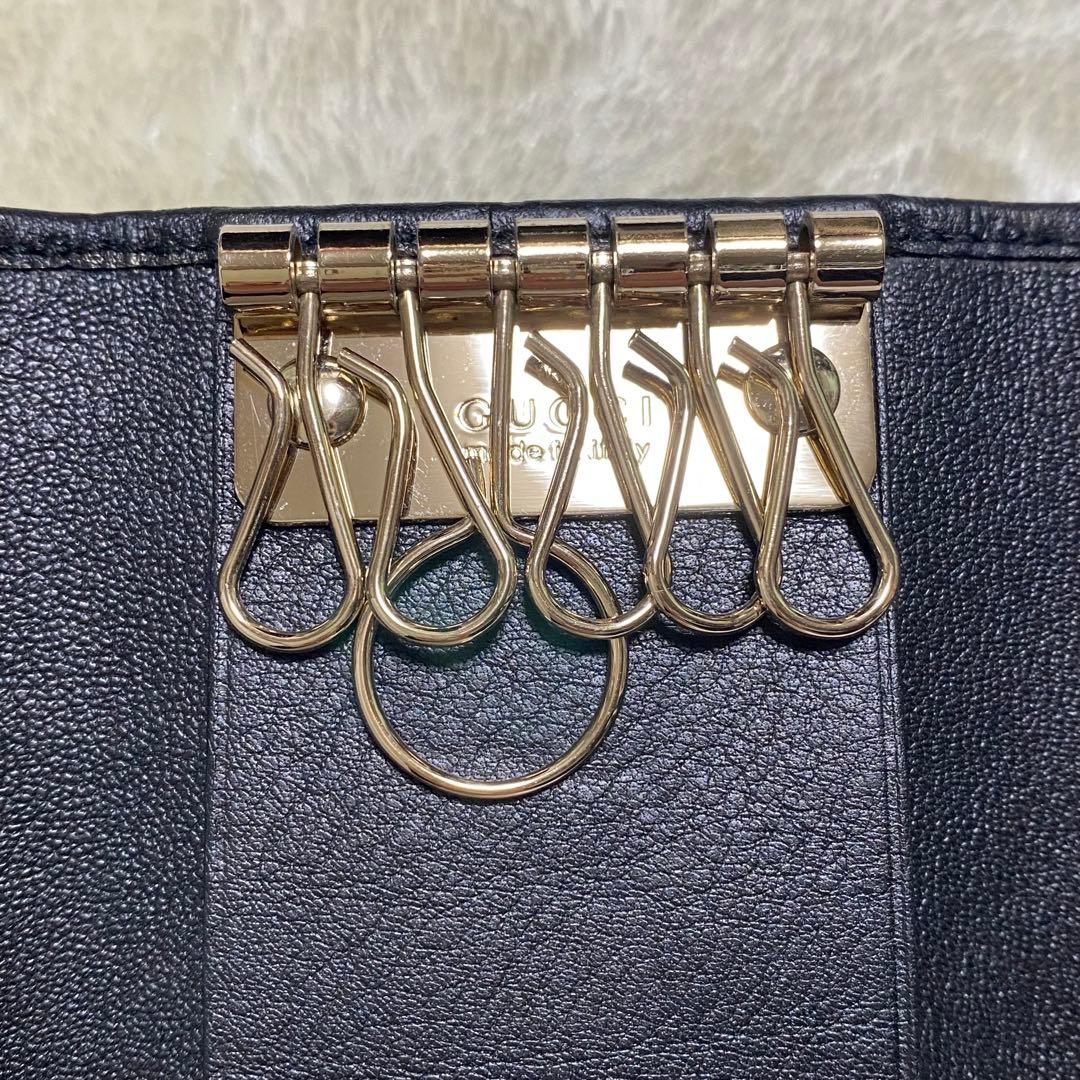 新品級✨グッチ6連キーケース GG総柄シマ黒レザーゴールド金具インターロッキング