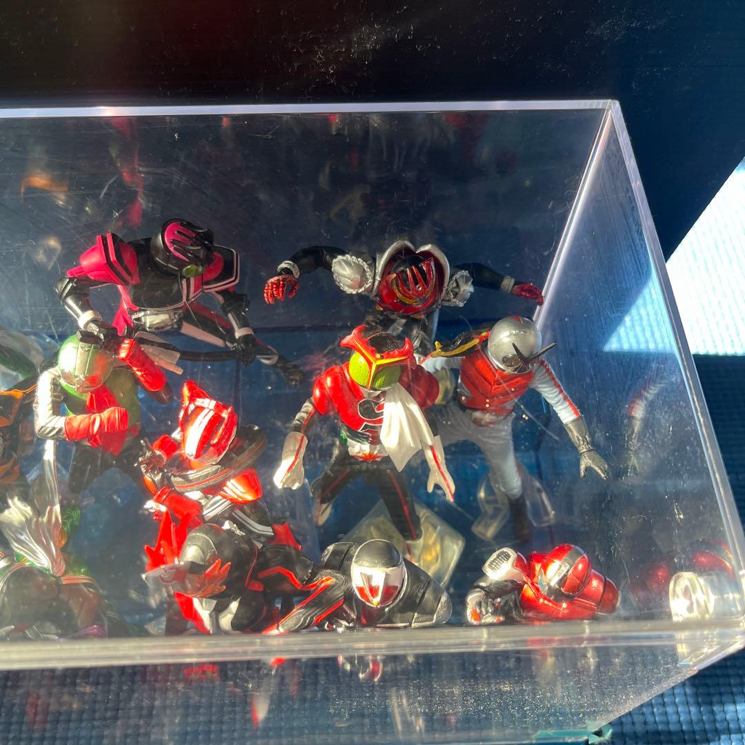 仮面ライダー創絶　フィギュアセット