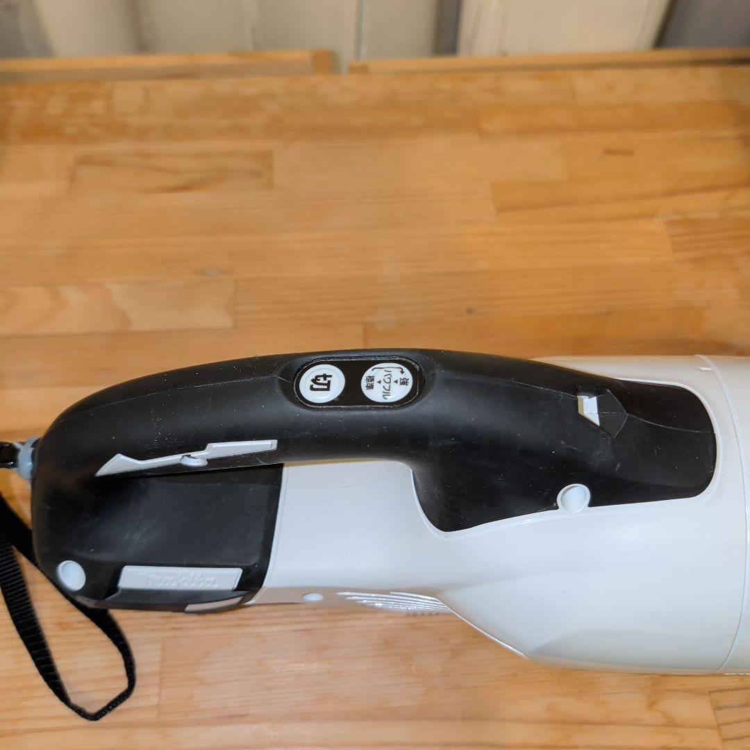 マキタ CL281FD 18V掃除機