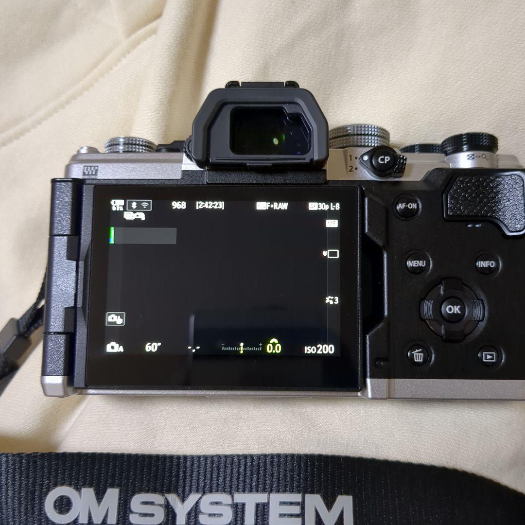 OM SYSTEM OM-3 一眼レフカメラ 12-45mmレンズ付き
