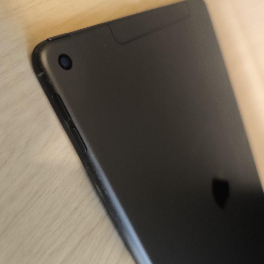 れ*ん様 iPad Air第3世代/64GB スペースグレイ MV0D2J/A8