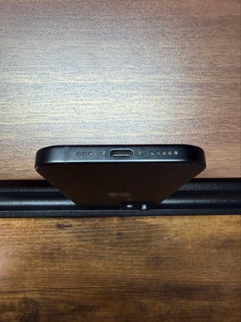 【美品】iPhone15 ブラック 128GB