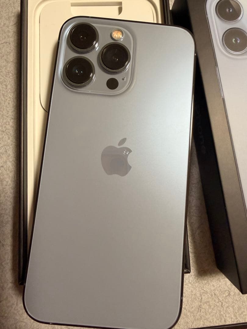 【美品】【バッテリー92%】iPhone 13 Pro 256GB シエラブルー