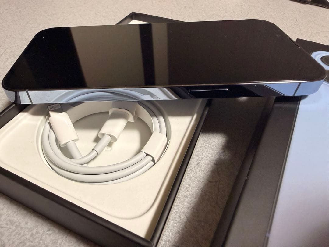 【美品】【バッテリー92%】iPhone 13 Pro 256GB シエラブルー