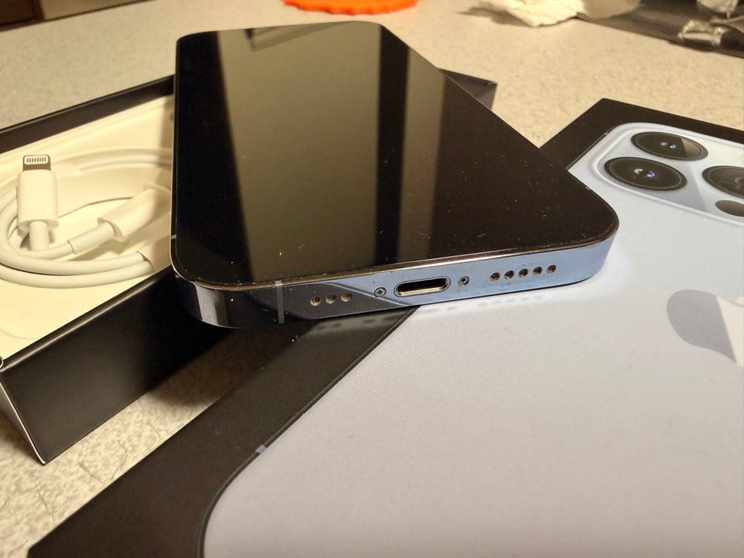 【美品】【バッテリー92%】iPhone 13 Pro 256GB シエラブルー