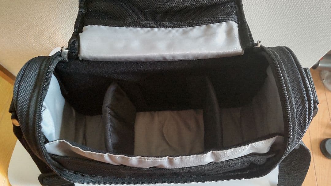 Canon EOS Kiss x2　 タムロンレンズ付き