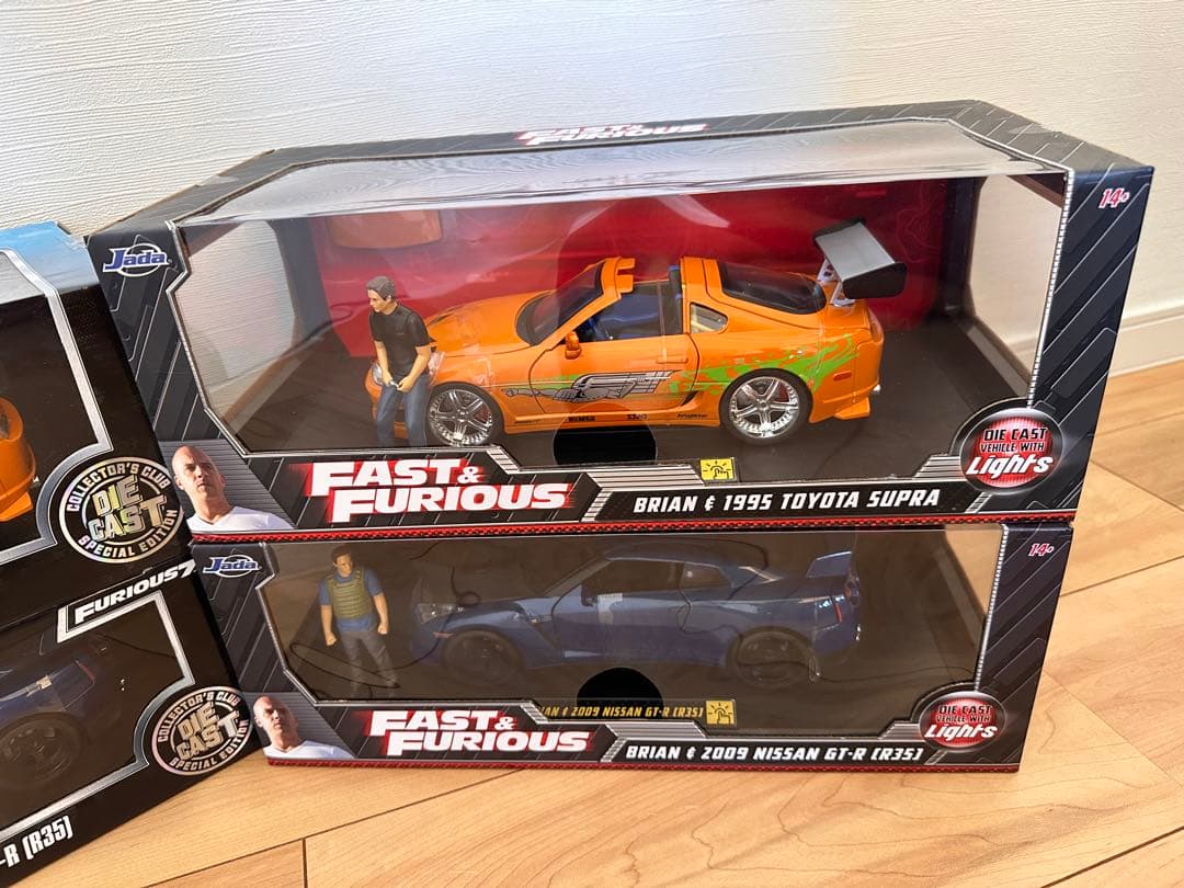 希少！4台！jada toys 1/18 ワイルドスピード R35 スープラ