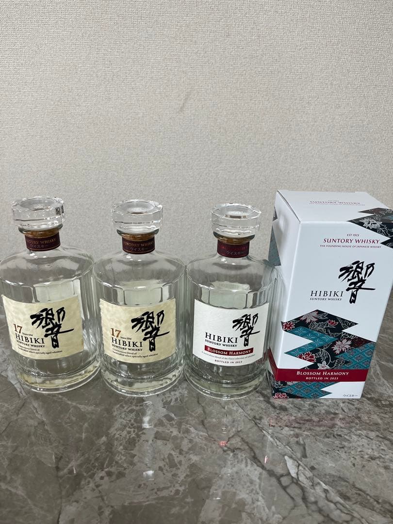 山崎、響、白州、バランタイ、マッカラン、等数々空瓶